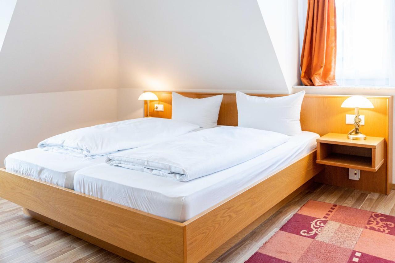 Hotel am Römerplatz Ulm Exteriör bild